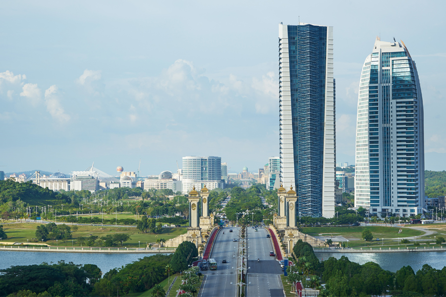 UW-Whitewater international business student