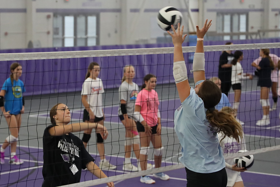 Volleyball: UW-WHITEWATER PHOTO/CRAIG SCHREINER