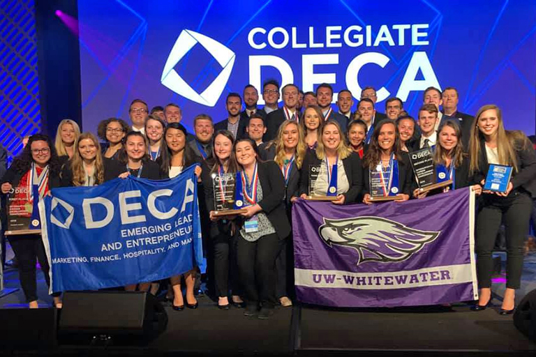 Trent Hernandez of Delavan-Darien High School pitched startup InflataFLAP to earn first place at the 2019 Midwest High School Pitch competition. (UW-Whitewater photo)