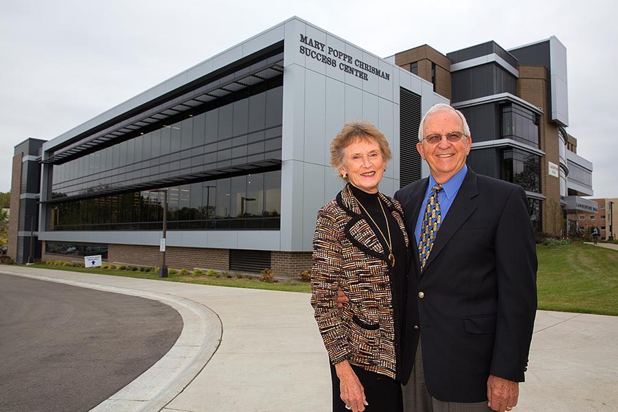 Byron (Chris) '59 and Carlene Chrisman