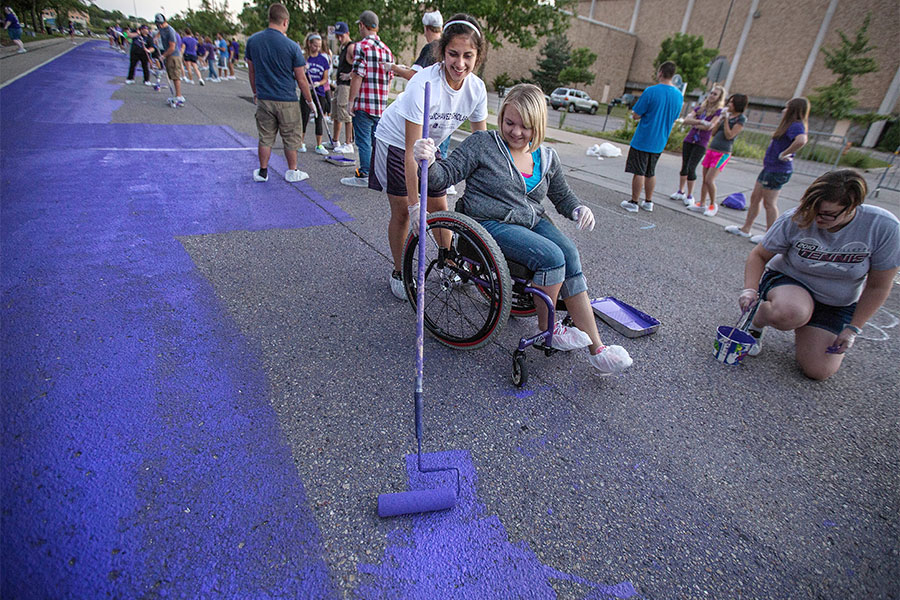  Arey Hall offers community livings spaces on the UW-Whitewater campus. 