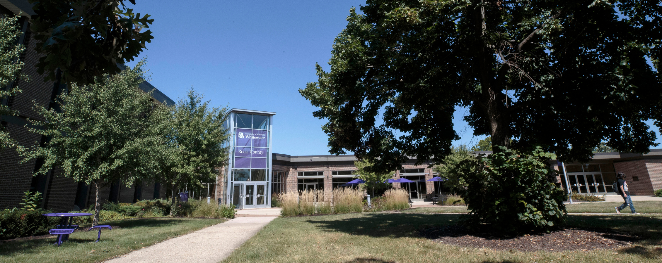 Photo of the Rock County Campus.
